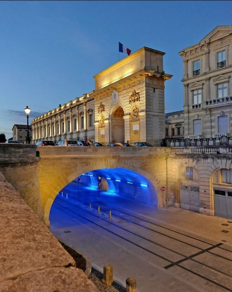 Lire la suite à propos de l’article Chauffeur privé – Circuit Touristique