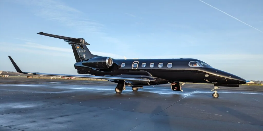 Chauffeur VIP - Chauffeur Grande Remise - Jet 2